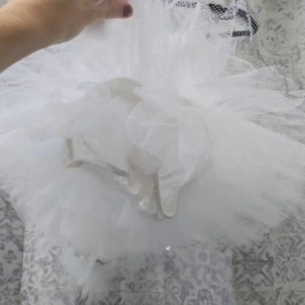Cicci ballet dance costume leotard white bunny Child small crushed velvet tulle